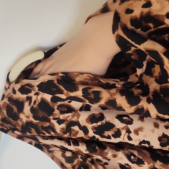 Swimsuits for all size 38-49 leopard print cover up. E52 - Picture 6 of 10